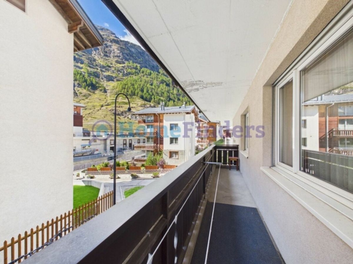 MITTEN IN ZERMATT - BERGSICHT - CHARME UND VIELSEITIGE NUTZUNG - 0