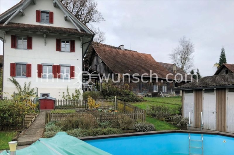 Freistehendes, historisches 5 ½ Zi. Einfamilienhaus von 1868 - 2