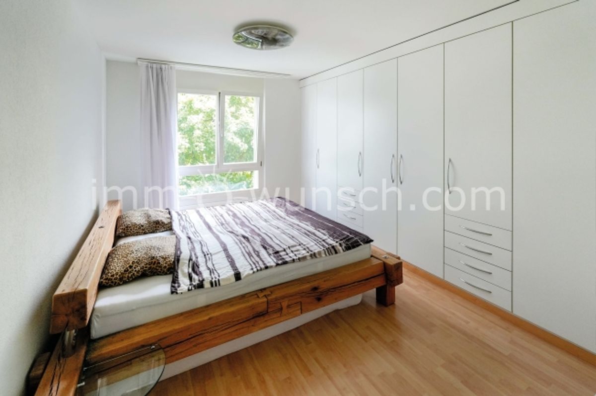 Familienfreundliche und grosszügige 5 ½ Zimmer Eigentumswohnung - 4