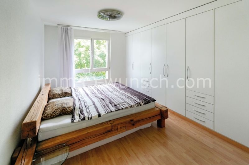 Familienfreundliche und grosszügige 5 ½ Zimmer Eigentumswohnung - 5