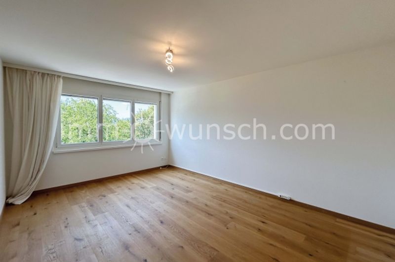 Exklusive 4 ½ Zi. EGTW mit traumhafter Seesicht in Walchwil - 6