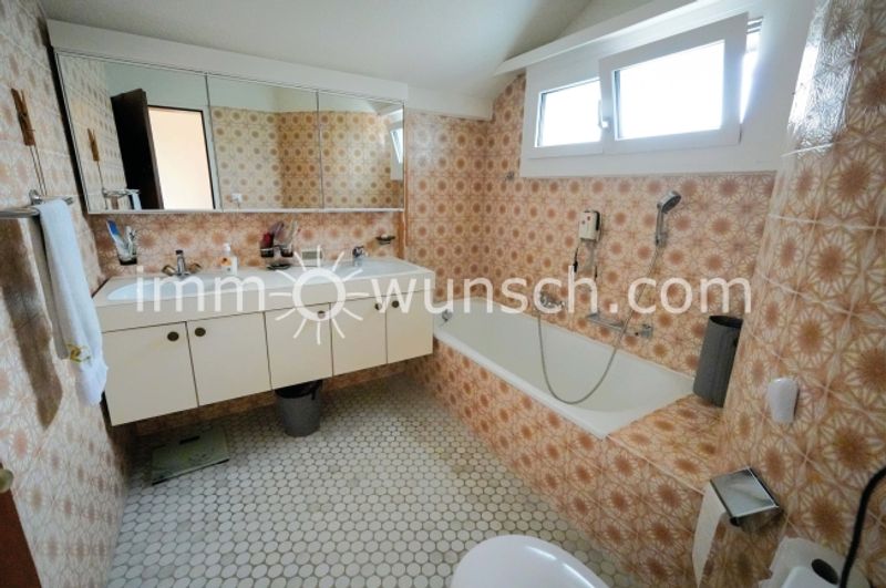 Grosszügiges 5 ½ Zimmer Einfamilienhaus - 4