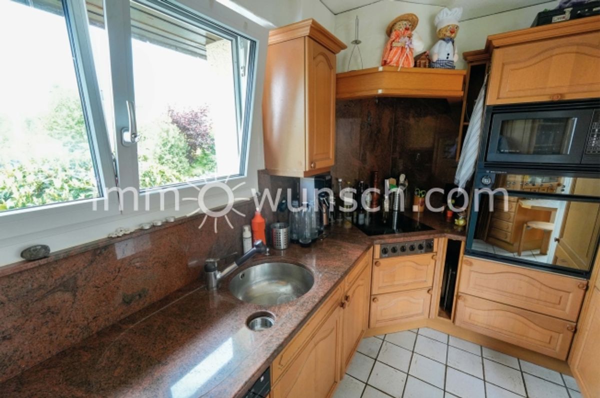 Grosszügiges 5 ½ Zimmer Einfamilienhaus - 11