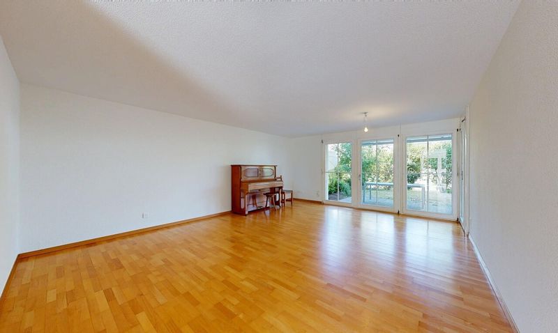 Helle 4.5 Zimmer Gartenwohnung in Utzenstorf - 4