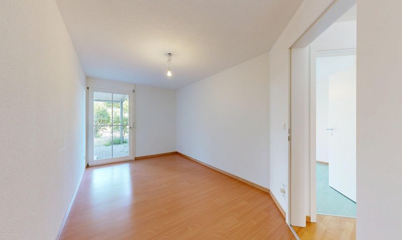 Helle 4.5 Zimmer Gartenwohnung in Utzenstorf - 8