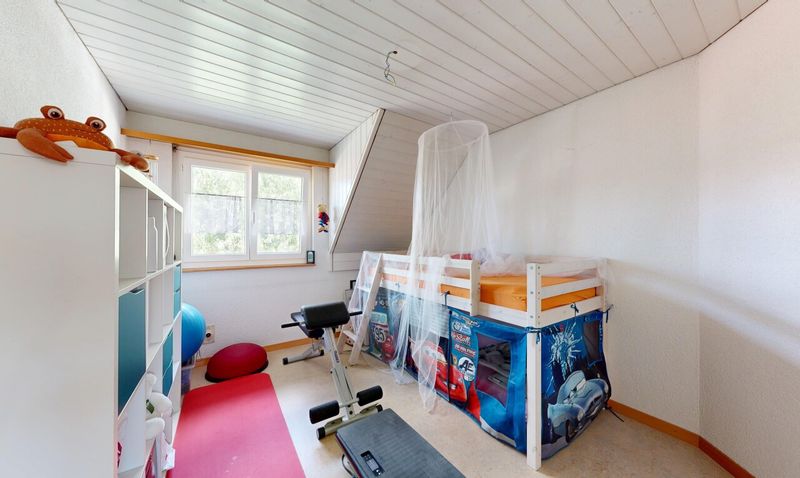 Aussergewöhnliche 5.5-Zimmer-Maisonette mit Wellnessbereich - 8