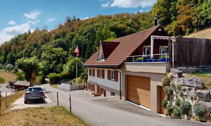 Einfamilienhaus mit viel Platz, Umschwung und freier Aussicht - 8