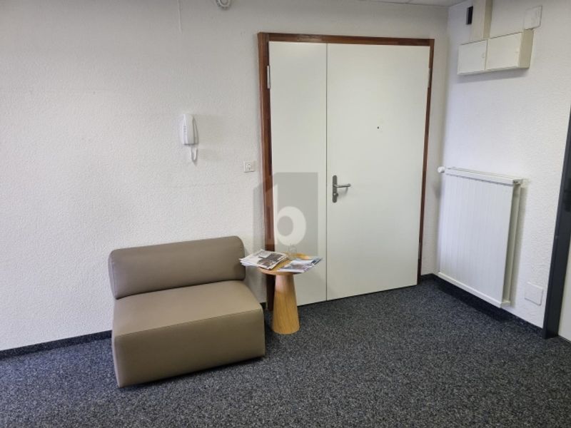 ESPACE DE TRAVAIL AVEC VUE PANORAMIQUE - 3