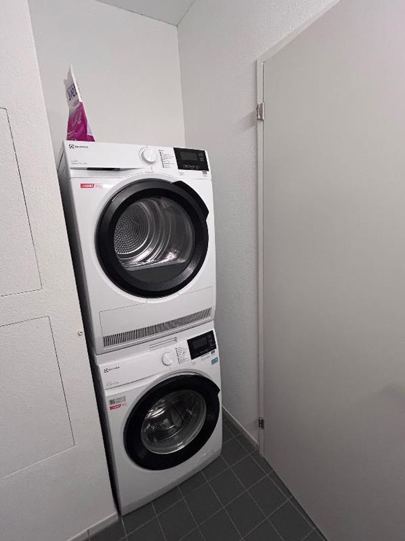 2.5 Zimmer Wohnung - 5