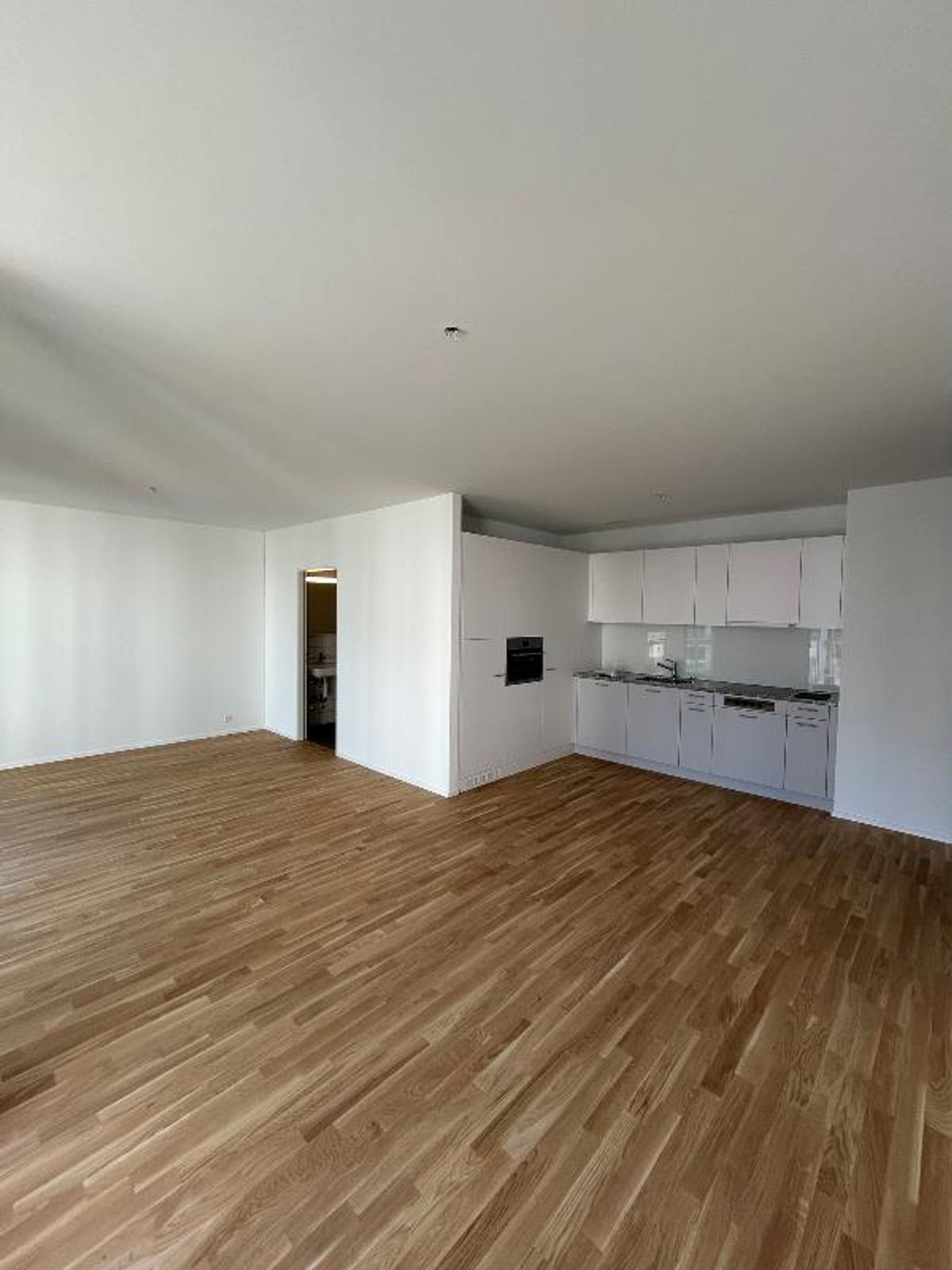2.5 Zimmer Wohnung - 6