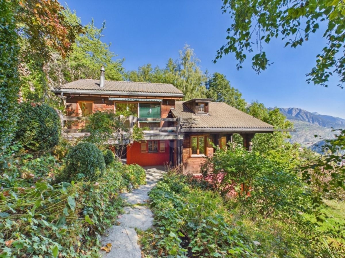 NATURPARADIS MIT WEITSICHT - 0