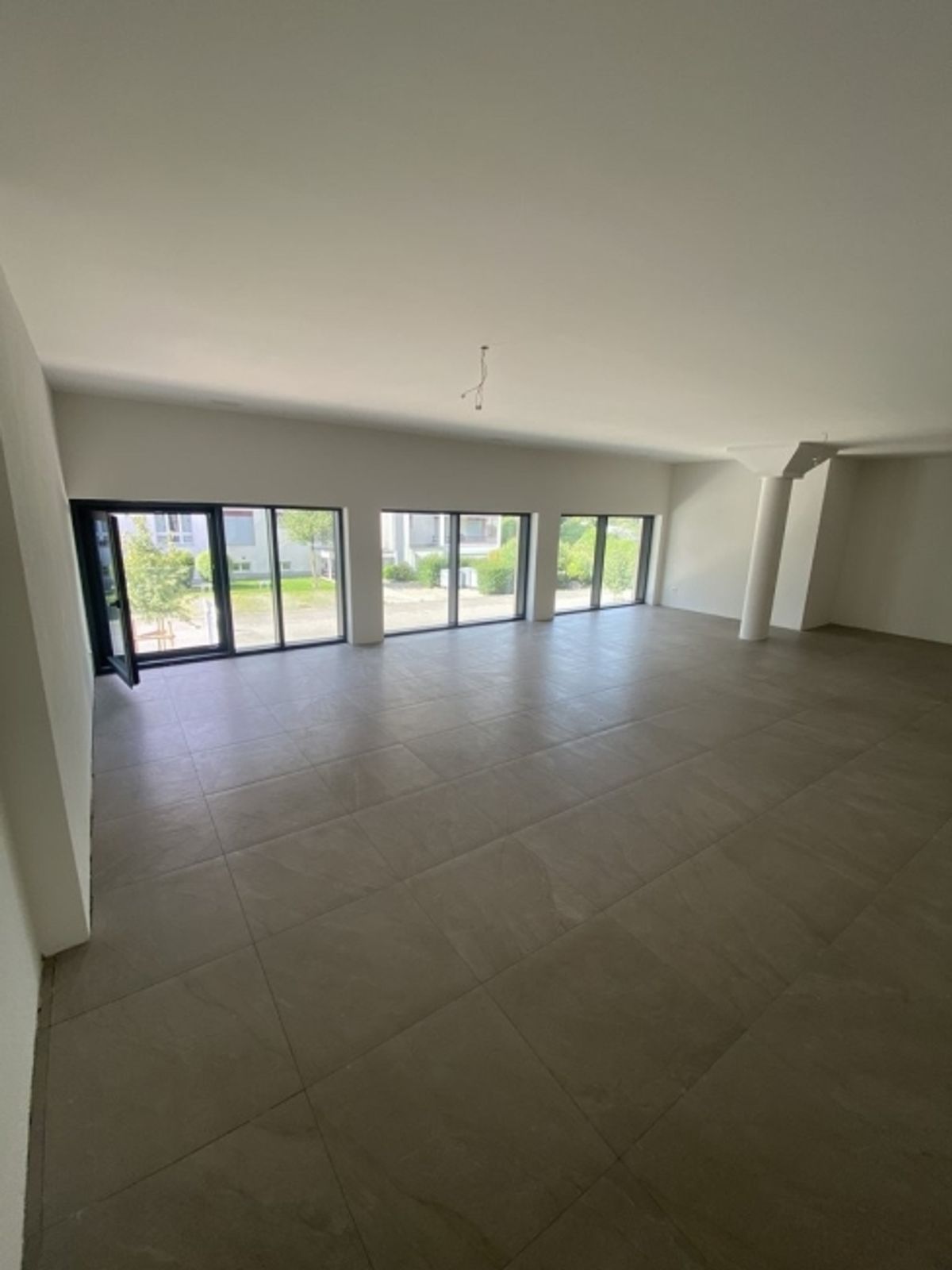 Attraktive Büro-/Gewerbefläche im Neubau, Erstbezug in Luzern/Littau - 1