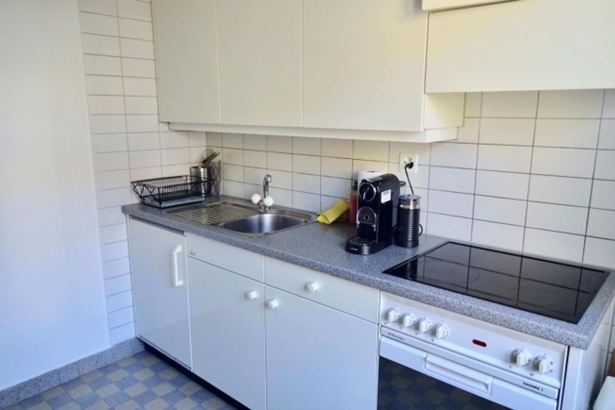 Furnished room in modernised apartment in a top location - 6