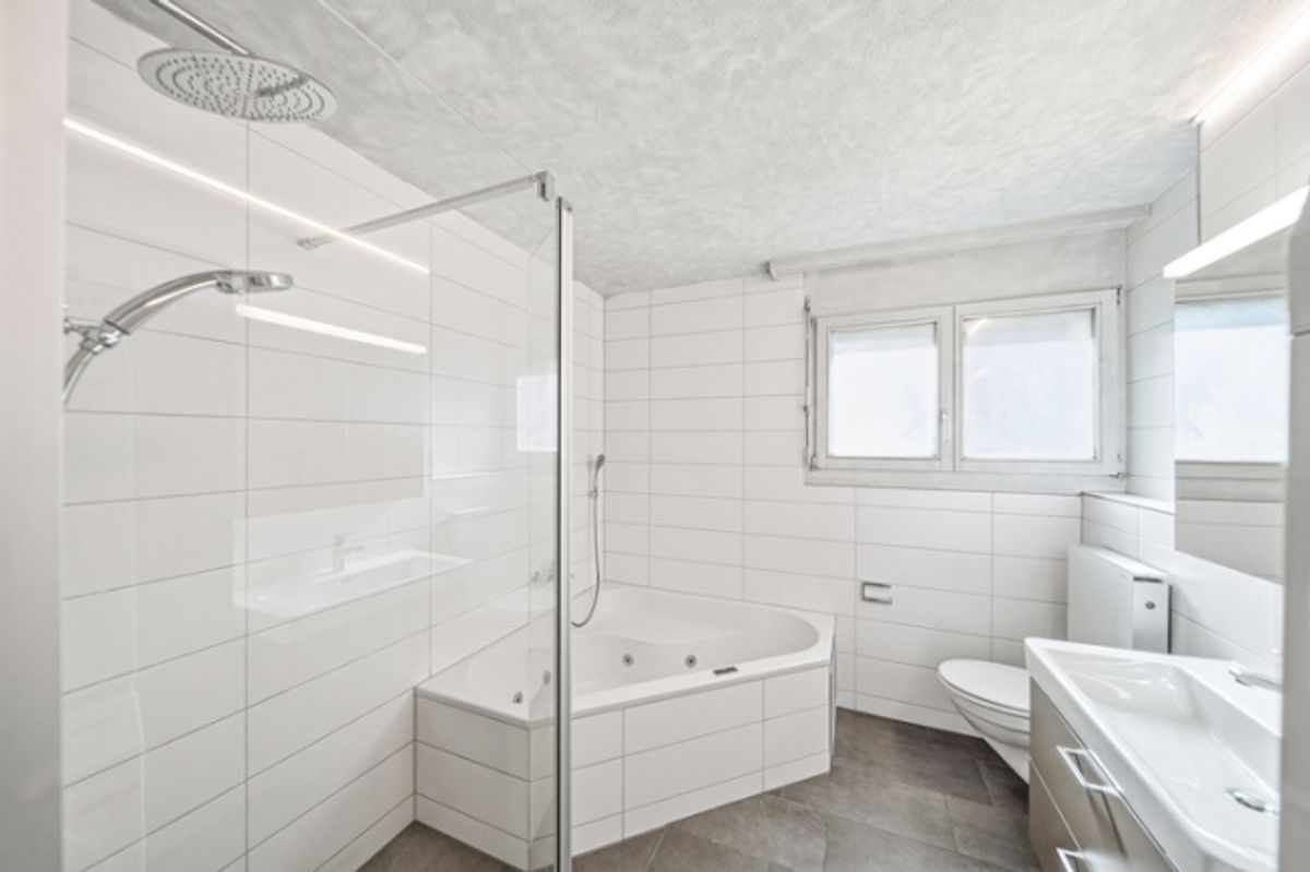 GARTENGLÜCK IN DEN BERGEN - 5.5 ZIMMER GARTENWOHNUNG IN ALPNACH DORF - 4