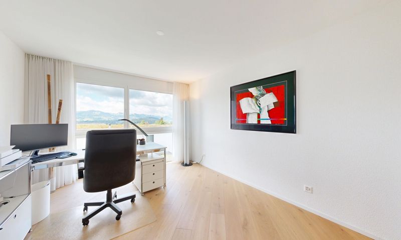 Luxuriöse 4.5-Zimmer-Wohnung mit traumhafter,  unverbaubarer Weitsicht - 4