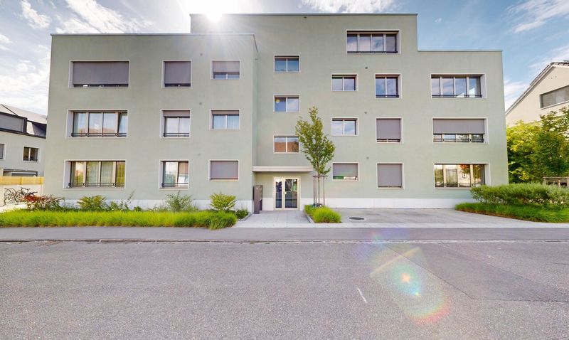 Neuwertige 3.5 Zimmer Eigentumswohnung ohne Baurecht in Allschwil - 2