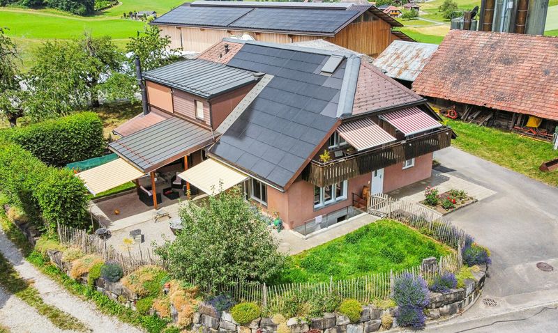 Modernisiertes Generationenhaus mit Weitblick in Gysenstein - 2
