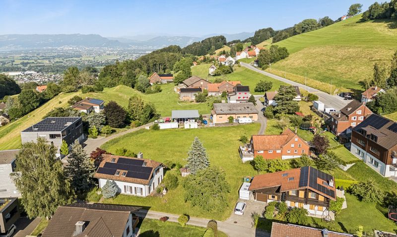 Grosszügiges Bauland mit Entwicklungspotenzial in Wolfhalden - 3