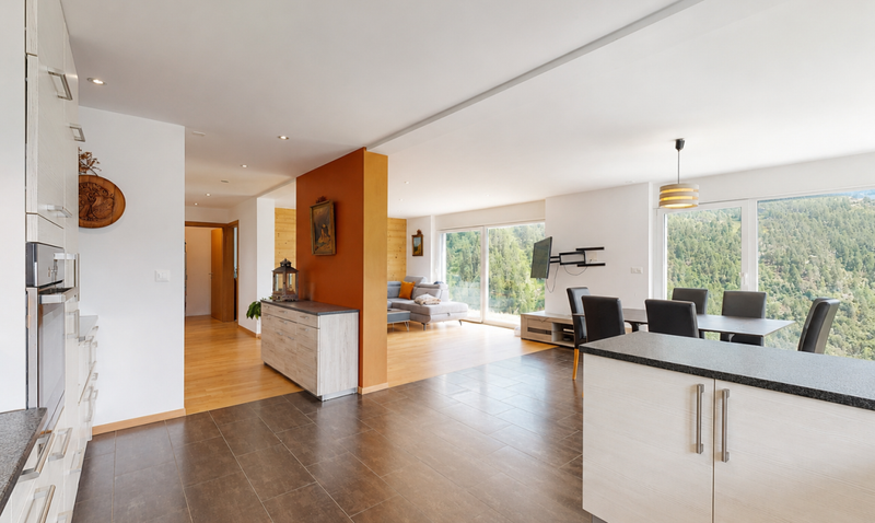 Beautiful Property with Panoramic Mountain Views in Mase - 8