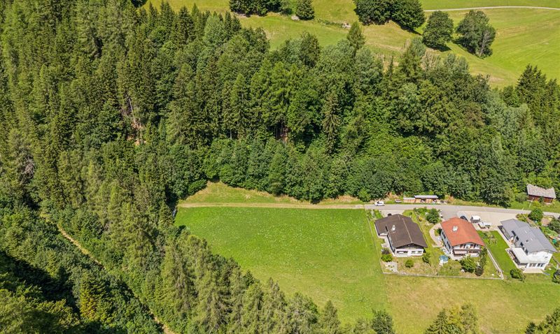 Grosszügiges Bauland mit Projektstudie an naturnaher Lage in Vättis - 3