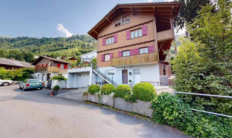 Einfamilienhaus mit Chalet Charakter. Sonnenlage mit Weitsicht - 3