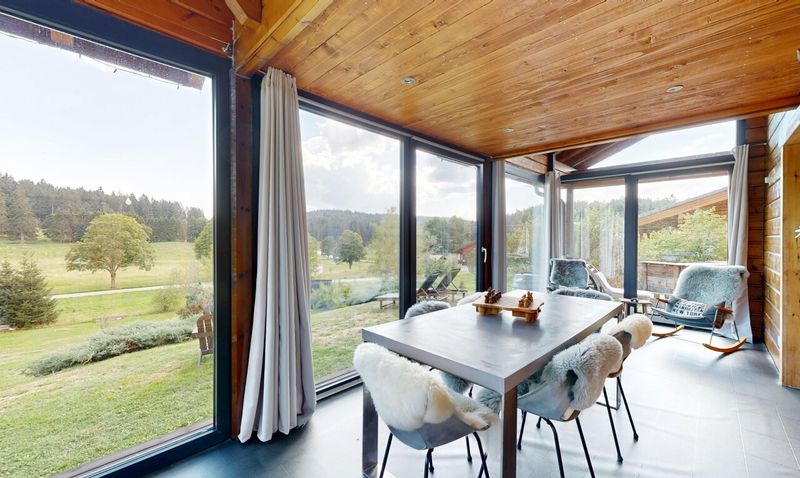 Außergewöhnliches 6.5-Zimmer-Haus direkt an der Piste - 7
