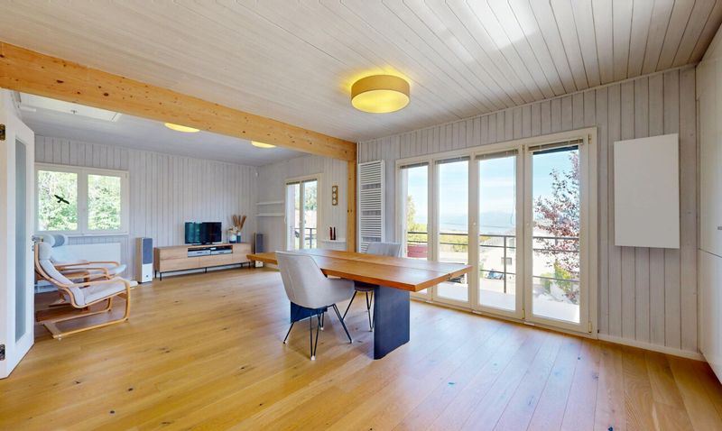 Komplett renoviertes Chalet in Arzier – absolute Ruhe, Panoramablick - 4