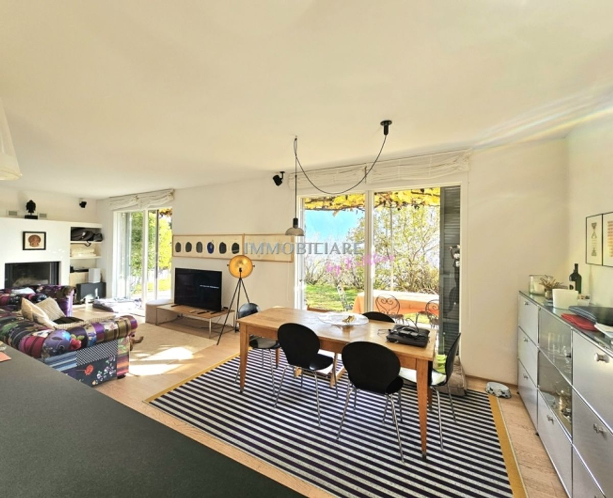 Modernes Haus in sonniger, ruhiger Lage, mit Kamin und kleinem Garten - 2