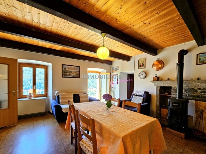 Originales Tessinerhaus mit Weitblick u. Garten, Sonne das ganze Jahr - 7