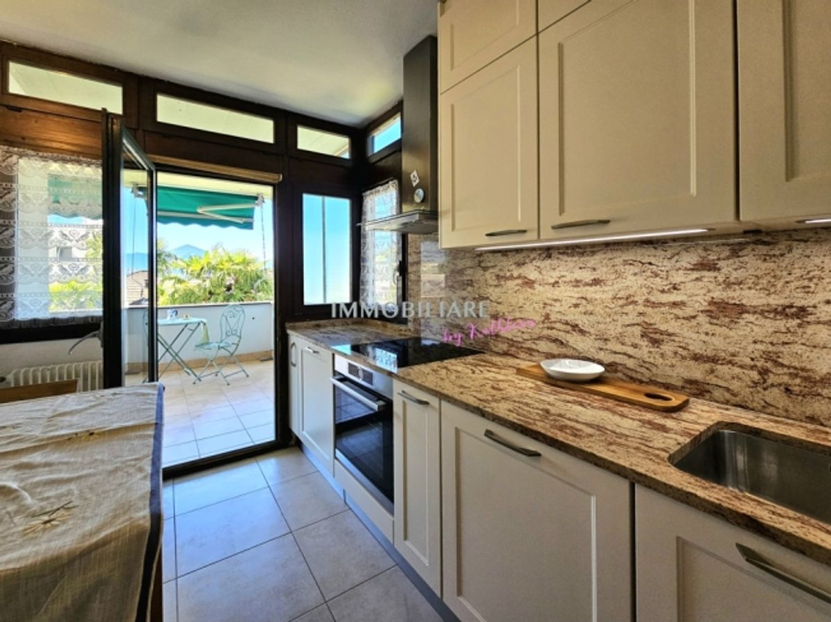 Ferienwohnung mit Seesicht vom Balkon, Kamin und Fussweg zum Bahnhof - 6