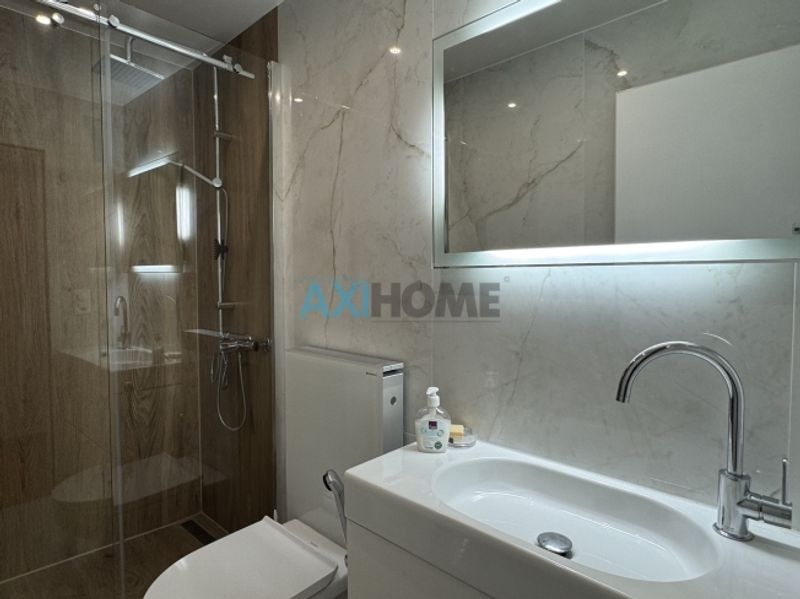 Une adresse privilégiée à Montreux ! 4,5 pièces vue lac avec balcon - 11