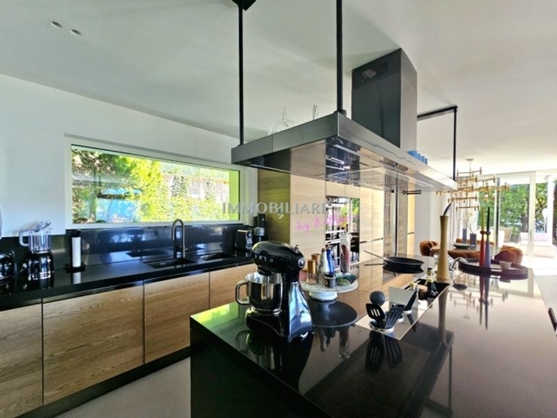 Elevated Living Villa, traumhaft ruhig gelegen, hochwertig saniert - 10