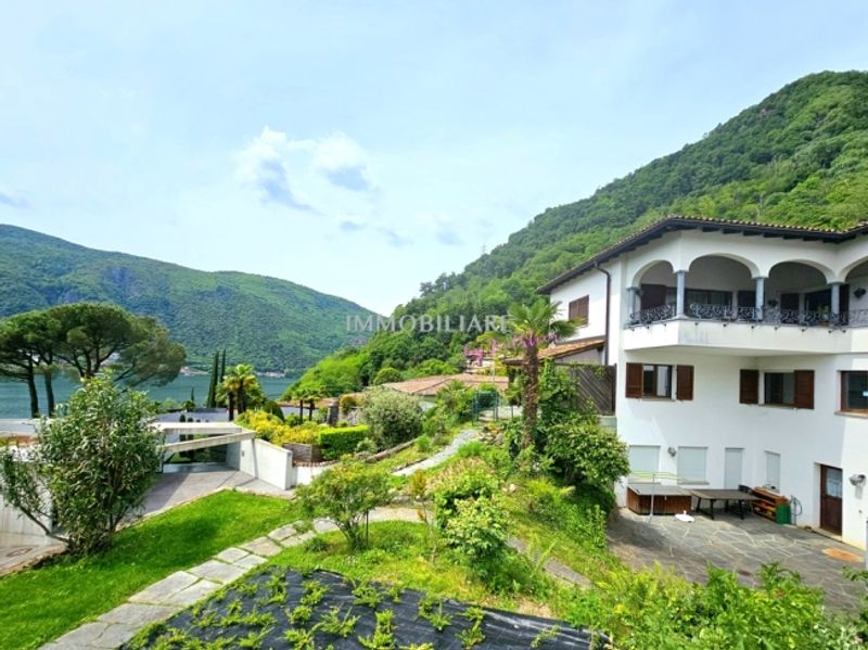 Wohnung in Villa Erdgeschoss mit Garten, Terrasse und Seeblick - 3