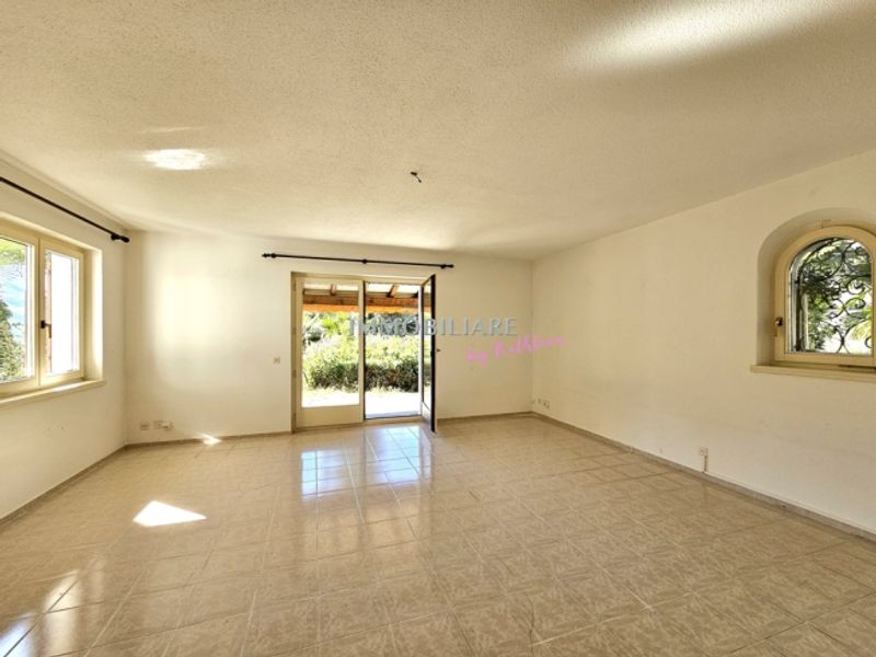 Wohnung in Villa Erdgeschoss mit Garten, Terrasse und Seeblick - 9
