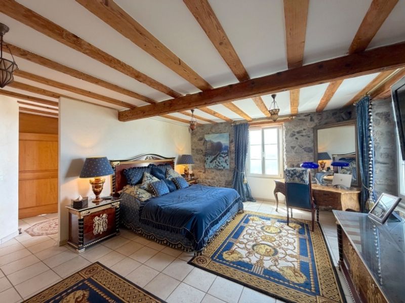 EN EXCLISIVITÉ ! Villa de maître avec vue panoramique sur Montreux - 10