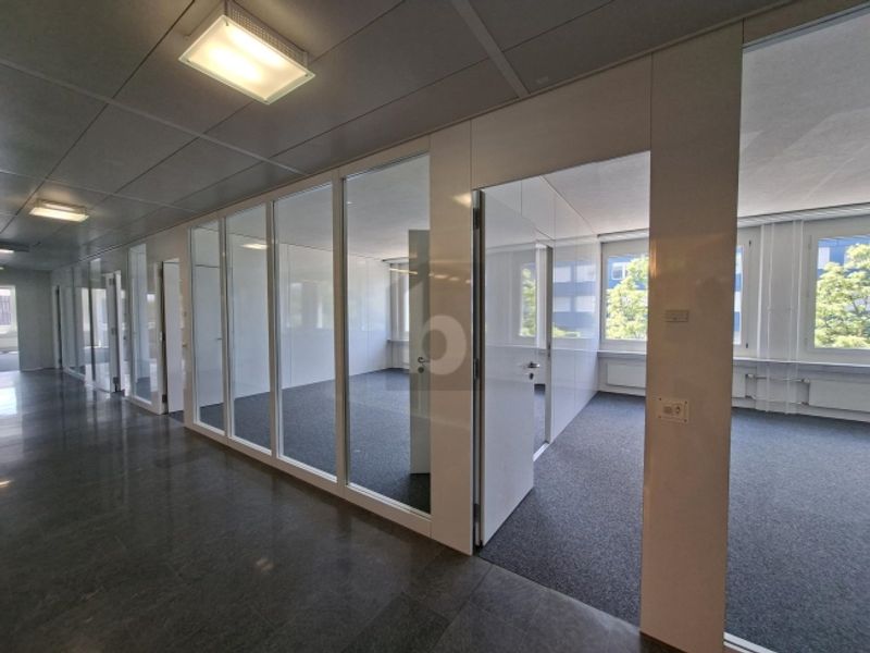 FLEXIBLE BÜROFLÄCHEN AUF MEHREREN ETAGEN - 5