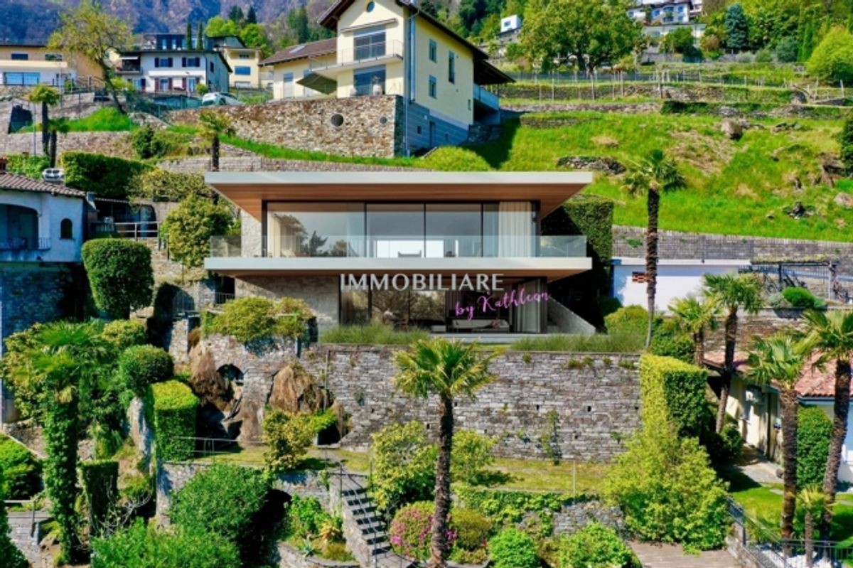 Ferienhaus mit fantastischem, unverbaubarem Seeblick, Garten + Garage - 0