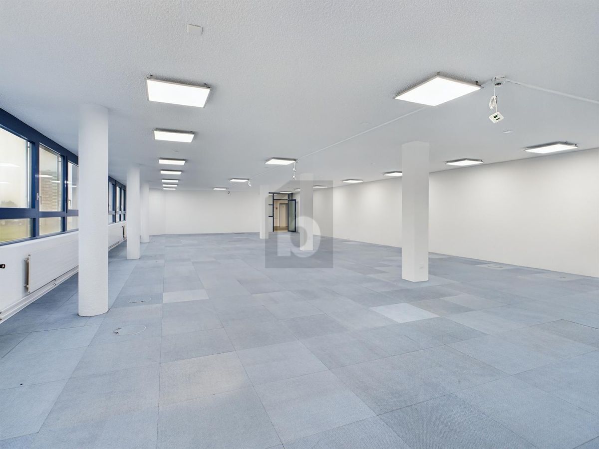 VON EINZEL-  BIS GROSSRAUMBÜRO (200/400/800 M2) - 3