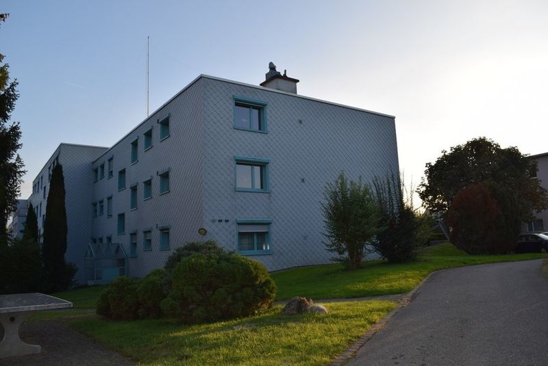 Aussenparkplatz in Hombrechtikon zu vermieten! - 2