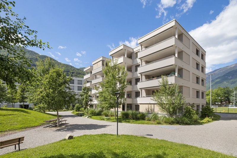 Affittasi spazioso e moderno 3.5 locali, immerso nel verde - 10