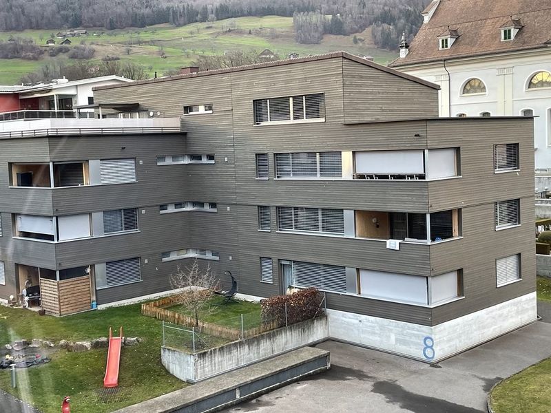 Einstellplatz an zentraler Lage - 1