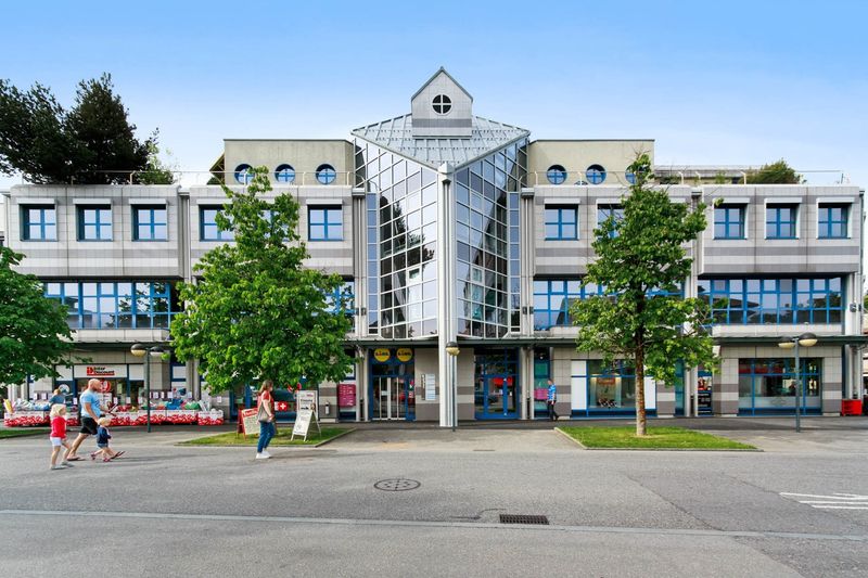 Attraktive Verkaufsfläche im Mergele Center zu vermieten - 1