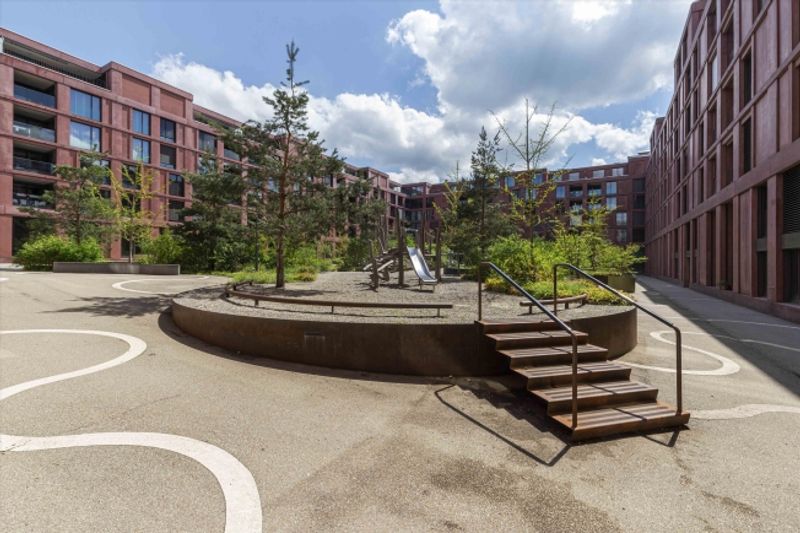 Helle, moderne 4.5 Zimmerwohnung im beliebten Quartier Neuhegi - 3