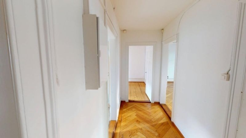 3-Zimmer-Wohnung an zentraler Lage in Zürich (Kreis 4) - 4