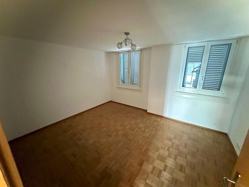 3.5 Zimmer Wohnung - 6