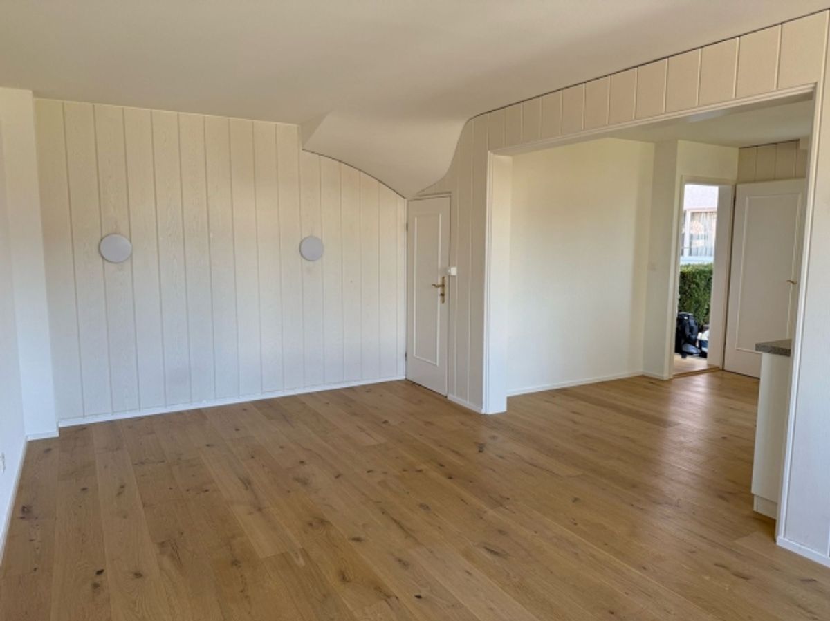 Doppeleinfamilienhaus zu Verkaufen in Biel-Benken - 3