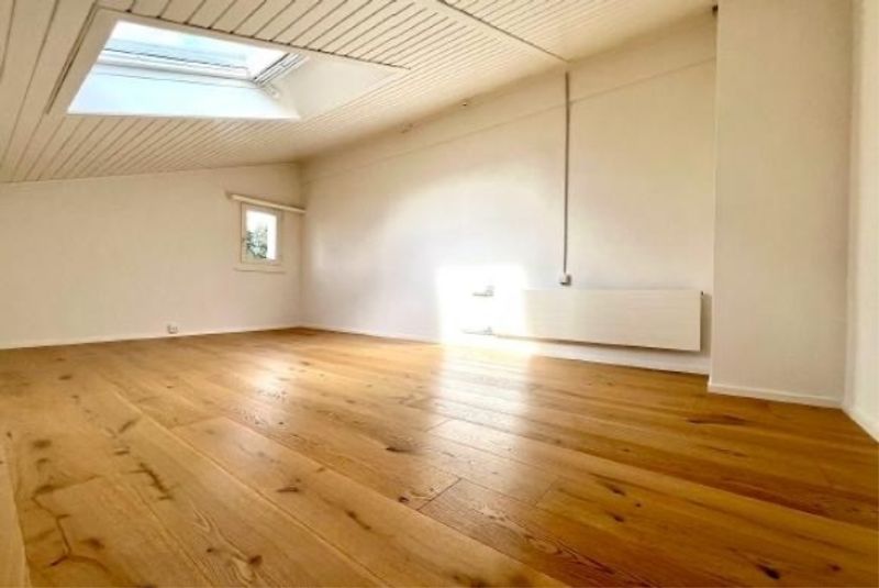 Doppeleinfamilienhaus zu Verkaufen in Biel-Benken - 6