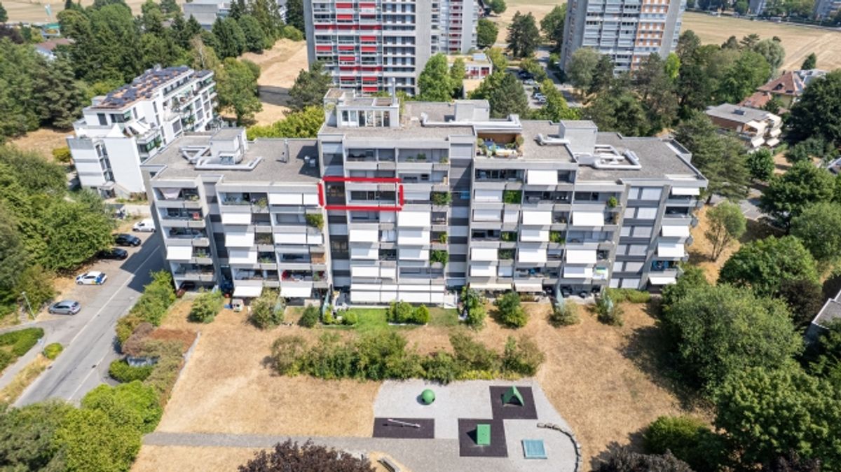 Helle 4.5-Zimmer-Wohnung mit Balkon in Muri bei Bern kaufen - 0