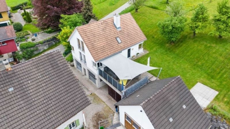 Einfamilienhaus mit Pferdestall - 4