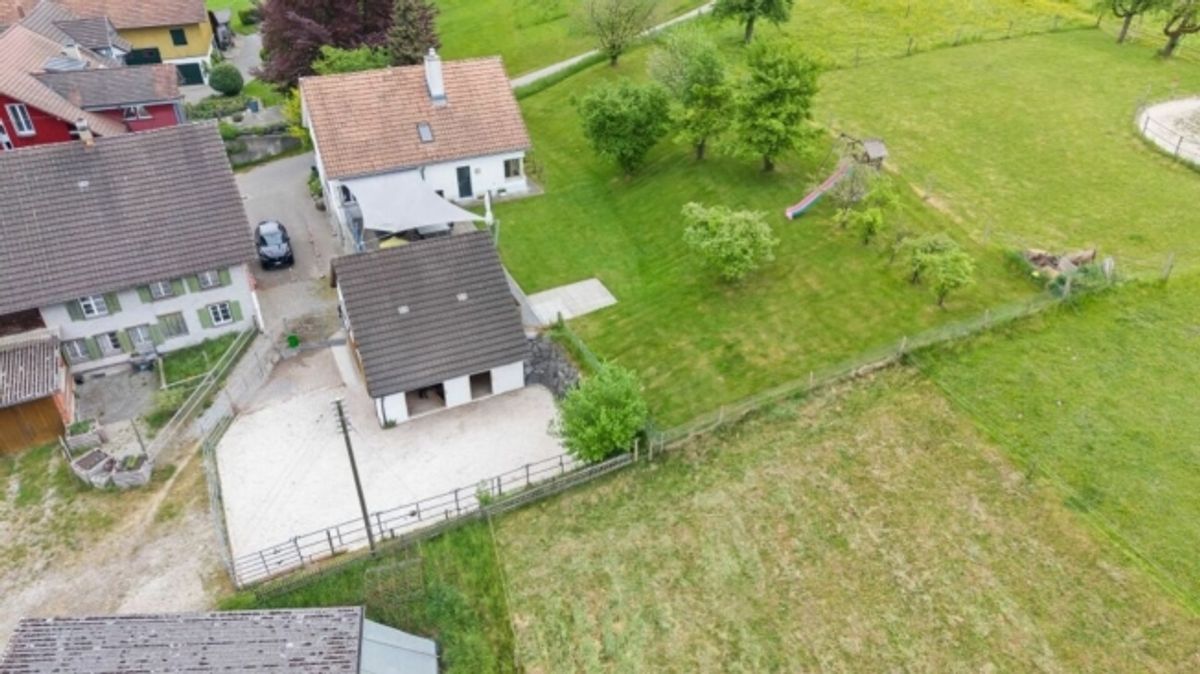 Einfamilienhaus mit Pferdestall - 5
